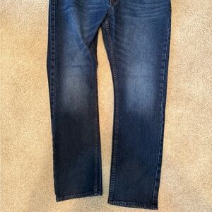 Blue Straight Jeans with Classic Denim Style